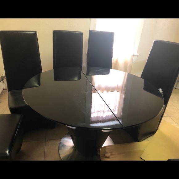 Designer Armani exchange dinning room set - Picture 2 of 4